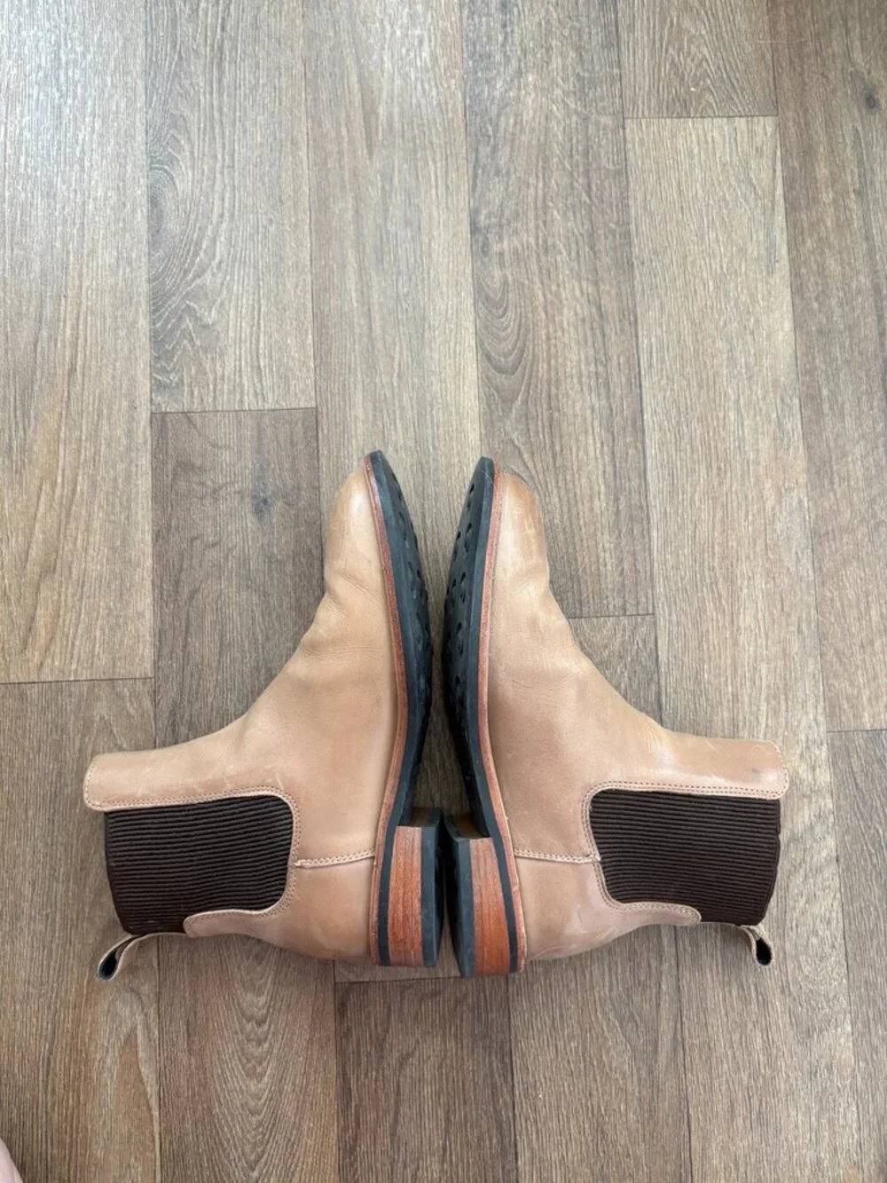 Nisolo Carmen Chelsea Boot 2.0